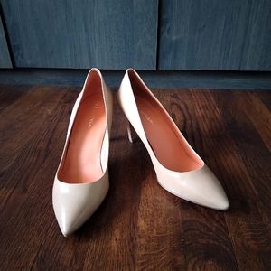 Via Spiga peach nude pumps